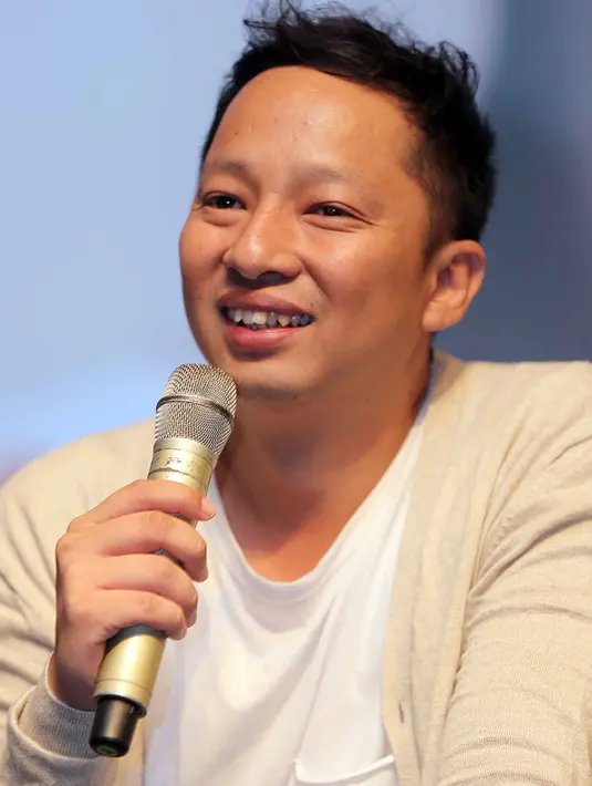 "Jadi kita sama sekali ga ada yang bantuin. Karena dia itu(Sabai) kayak pas hari ini gue bantuin hancurin makanan, dia tuh bilang, udah sini aku aja. Jadi, emang dia harus urus sendiri," tutur Ringgo. (Deki Prayoga/Bintang.com)