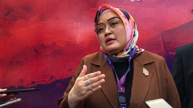 Direktur Jenderal Pembinaan Hubungan Industrial dan Jaminan Sosial Tenaga Kerja Kemnaker Indah Anggoro Putri menjelaskan mengenai pencairan BSU Tahap Kedua, saat ditemui di Bali, Rabu (14/9/2022).