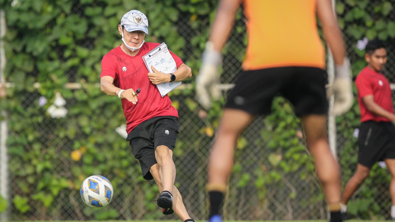 VIDEO: Tugas Khusus Eks Ketum PSSI Minta Shin Tae Yong Cari Pemain dari Aceh Sampai Papua