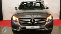 Mobil Mercedes-Benz GLC saat peluncurannya di Pabrik Wanaherang, Bogor, Jawa Barat,  (24/5). Mercedes-Benz mengumumkan dimulainya produksi lokal kendaraan premium model SUV bergaya sporty dan modern Mercedes-Benz GLC. (Liputan6.com/Immanuel Antonius)