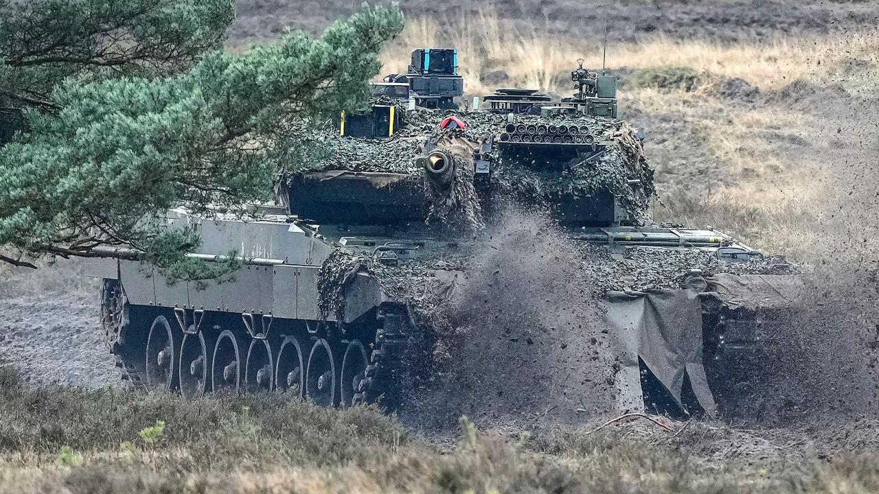 7 Tank Tempur Paling Mahal di Dunia, Ada yang Bisa Seberangi Sungai Kedalaman 5 Meter