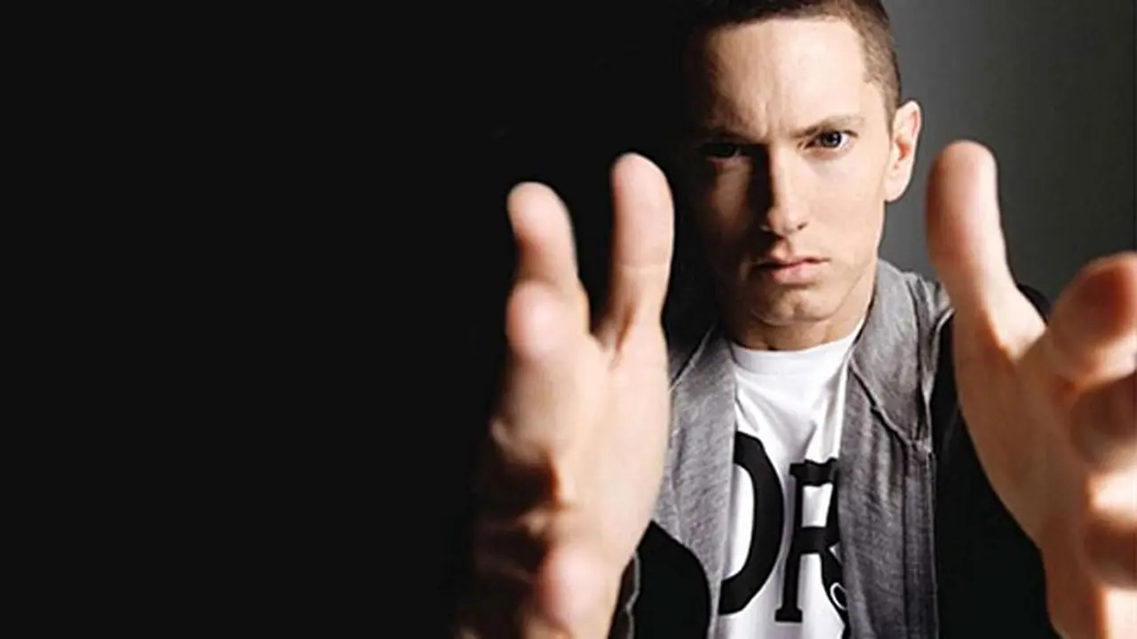 eminem-131114b.jpg