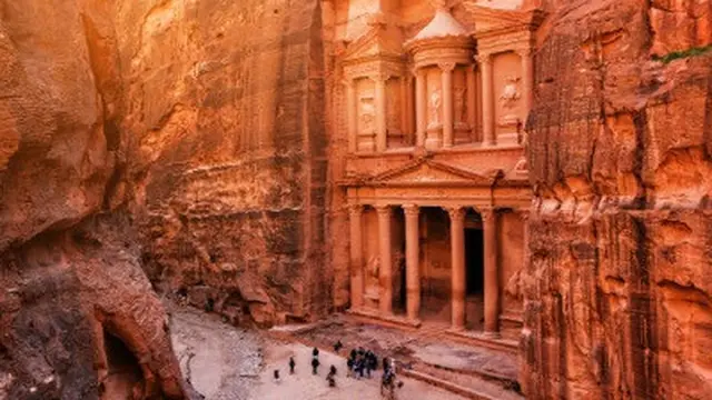ilustrasi Petra, Jordan.