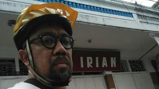Pria Ini Keliling Dunia Pakai Sepeda di Indonesia, Kok Bisa?