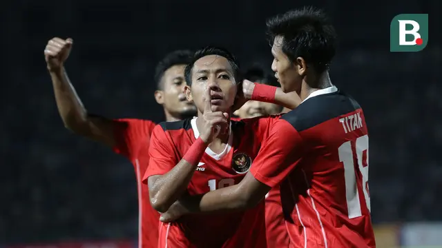 Foto: Atasi Kamboja, Timnas Indonesia U-22 Sapu Bersih 4 Kemenangan, Adisatryo Tepis Penalti dan Cedera