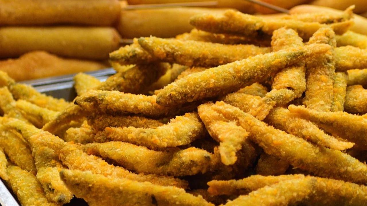 Ilustrasi Makanan Berlemak Tinggi
