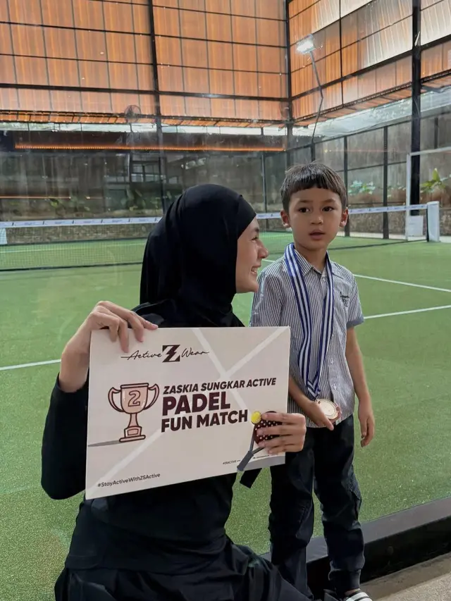 Paula Verhoeven Raih Juara 2 Padel Sambil Tetap Stylish dan Syar’i (Instagram/@paula_verhoeven)