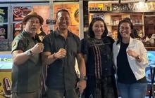 Eks Panglima TNI dan Istri Seruput Kopi Legend Asal Gunung Wilis, Kompaknya Enggak Kalah Sama Anak dan Menantu