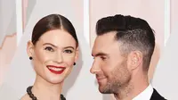 Belum genap satu bulan menjadi seorang ayah, Adam Levine dikabarkan telah menyakiti Behati Prinsloo dan Dusty Rose Levine, anak dan istrinya. Menanggapi hal itu, kabarnya Adam bisa memaklumi ketidak benaran berita tersebut. (AFP/Bintang.com)