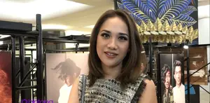 Bunga Citra Lestari adalah salah satu aktris wanita yang pernah beradu akting dengan Reza Rahadian. Bunga menggambarkan karakter Reza yang bawel, galak, dan konyol.
