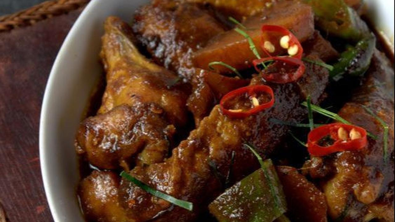 2. Ayam Kecap Pedas Manis<br>