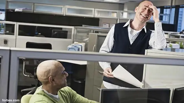 10 Hal yang Bikin Orang Humoris Lebih Sukses Saat Bekerja - Bisnis ...