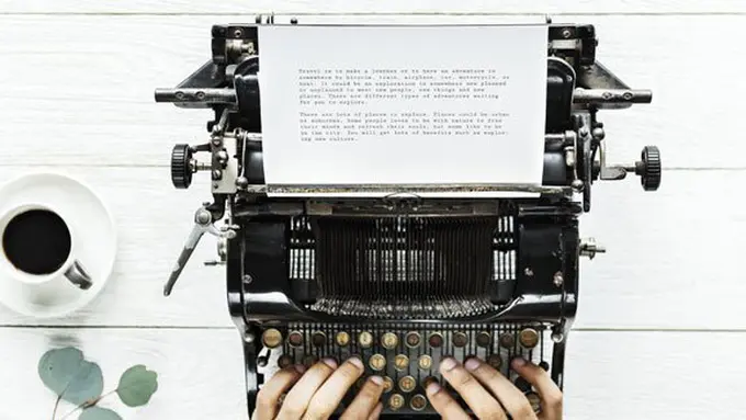 Pengumuman pemenang lomba menulis Vemale 'Bukan Cinta Biasa' © Pexels.com