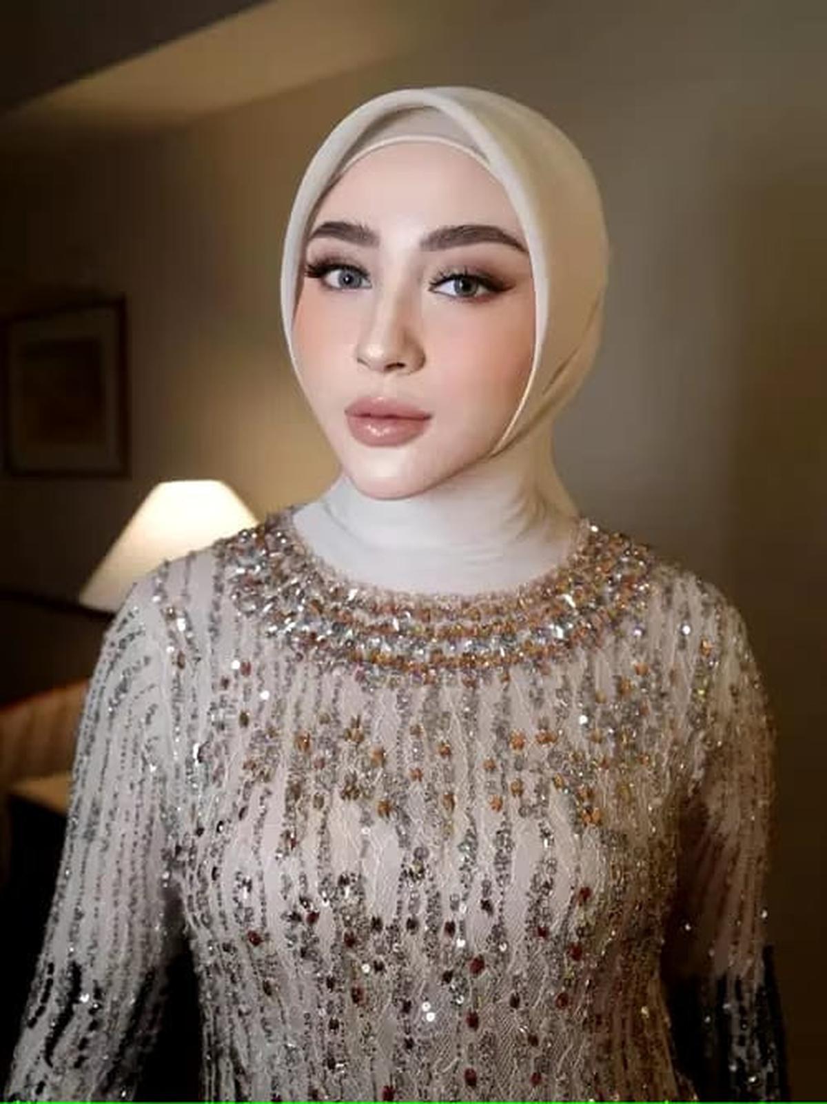 Gaya Hijab Margin Wieheerm di Berbagai Momen yang Cantik dan Elegan