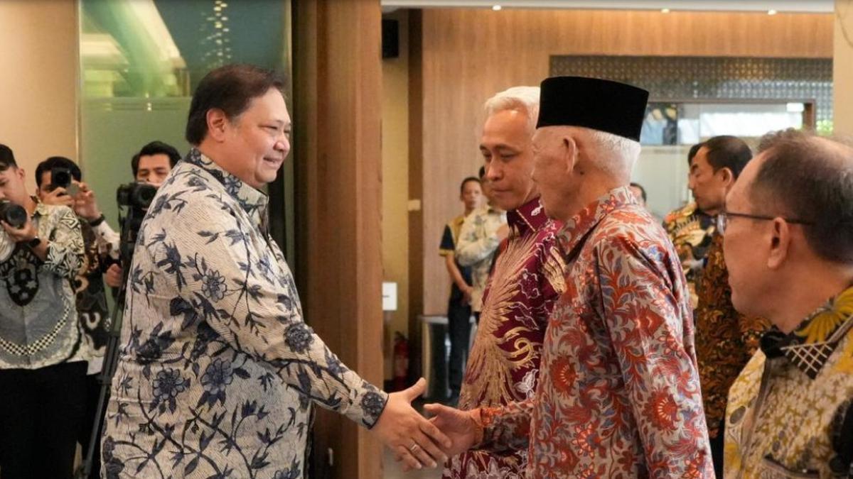 Menko Airlangga Lantik Anggota/Deputi BP Batam, Ini Pesannya