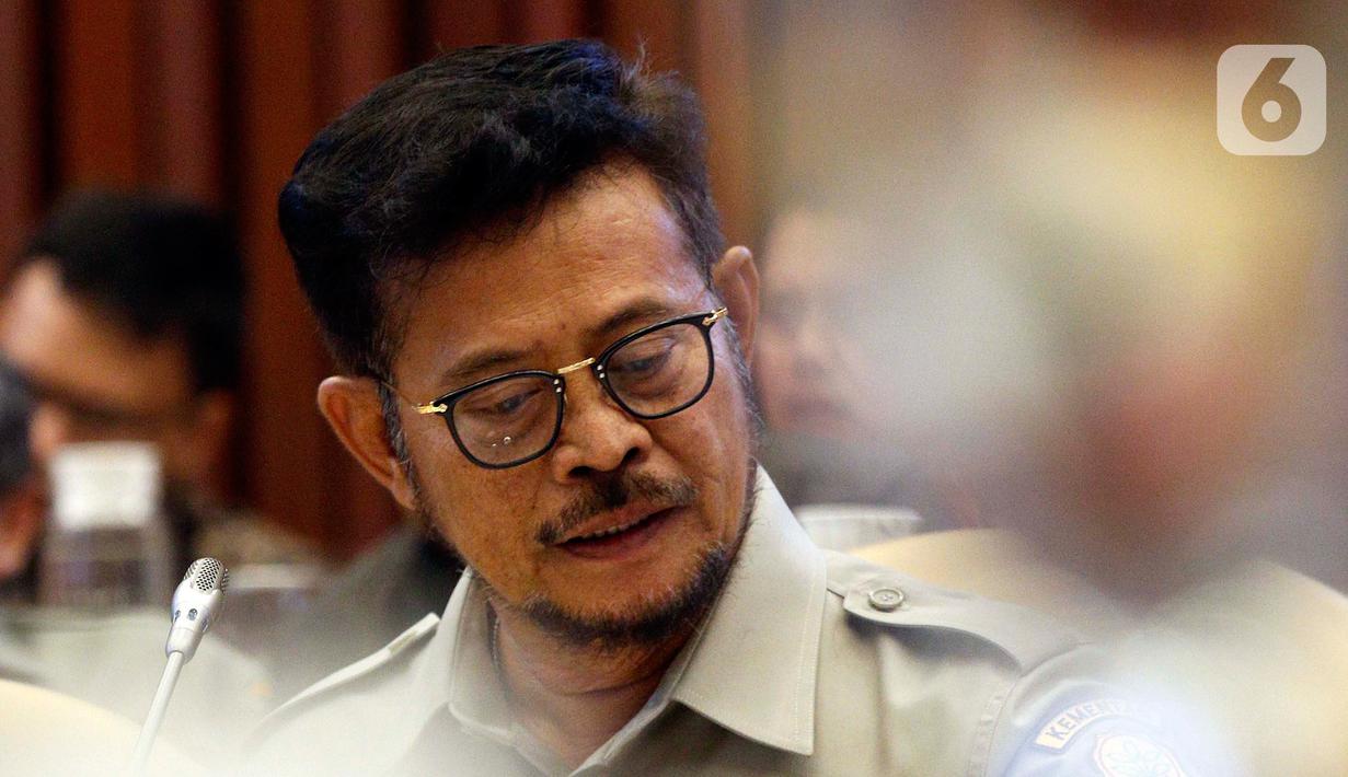 Menteri Pertanian Syahrul Yasin Limpo saat rapat kerja dengan Komisi IV DPR di Gedung Nusantara, Kompleks Parlemen, Senayan, Jakarta, Senin (17/2/2020). Rapat ini tindak lanjut dari Rapat Dengar Pendapat (RDP) sebelumnya terkait program kerja tahun anggaran 2020. (Liputan6.com/Johan Tallo)