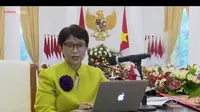 Menlu Retno Marsudi dalam press briefing dengan awak media menjelang pertemuan pemimpin ASEAN pada Sabtu (24/4/2021). (Screenshot Youtube Sekretariat Presiden)