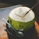 Elektrolit Alami Air Kelapa, Pilihan Segar untuk Bantu Pulihkan Cairan Tubuh
