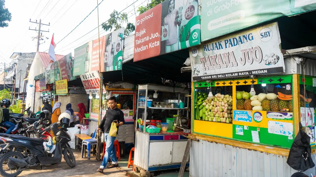 Rujak Legend Kolam Deli