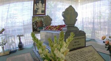 Makam Kartono ANTARA/Andreas Fitri Atmoko