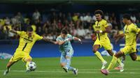 Aksi Francisco Conceicao dalam laga Villarreal vs Juventus di Liga Champions, Kamis (2/10/2025). (AP Photo/Alberto Saiz)