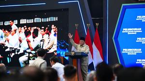 Prabowo Pasang Target Produksi Massal Mobil Listrik Nasional Tahun 2028