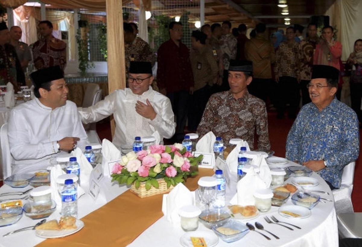 Presiden Jokowi hadiri buka puasa bersama di rumah Ketua MPR