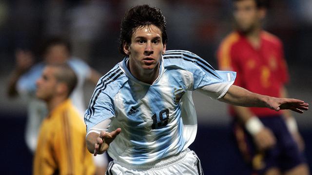 Foto: Salut! 6 Pemain Berikut Berhasil Kawinkan Gelar Pemain Terbaik dan Top Skor dalam Satu Edisi Piala Dunia U-20