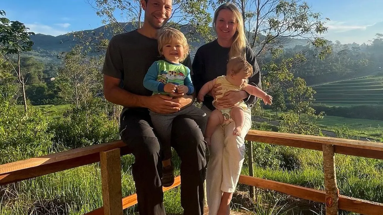 Matt Prior dan Leah Prior