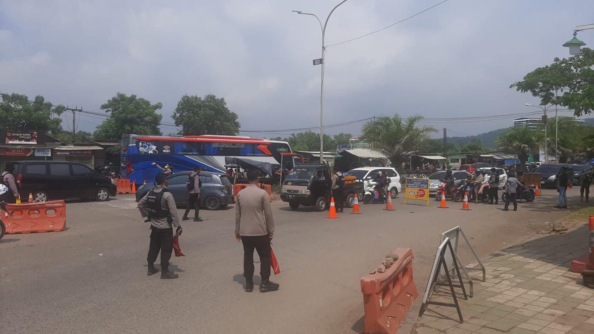 Wisata ke Pantai Anyer Jangan Pakai Losbak, Bisa Berbahaya