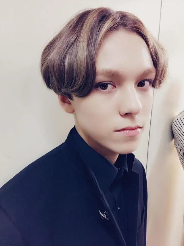 Vernon SEVENTEEN