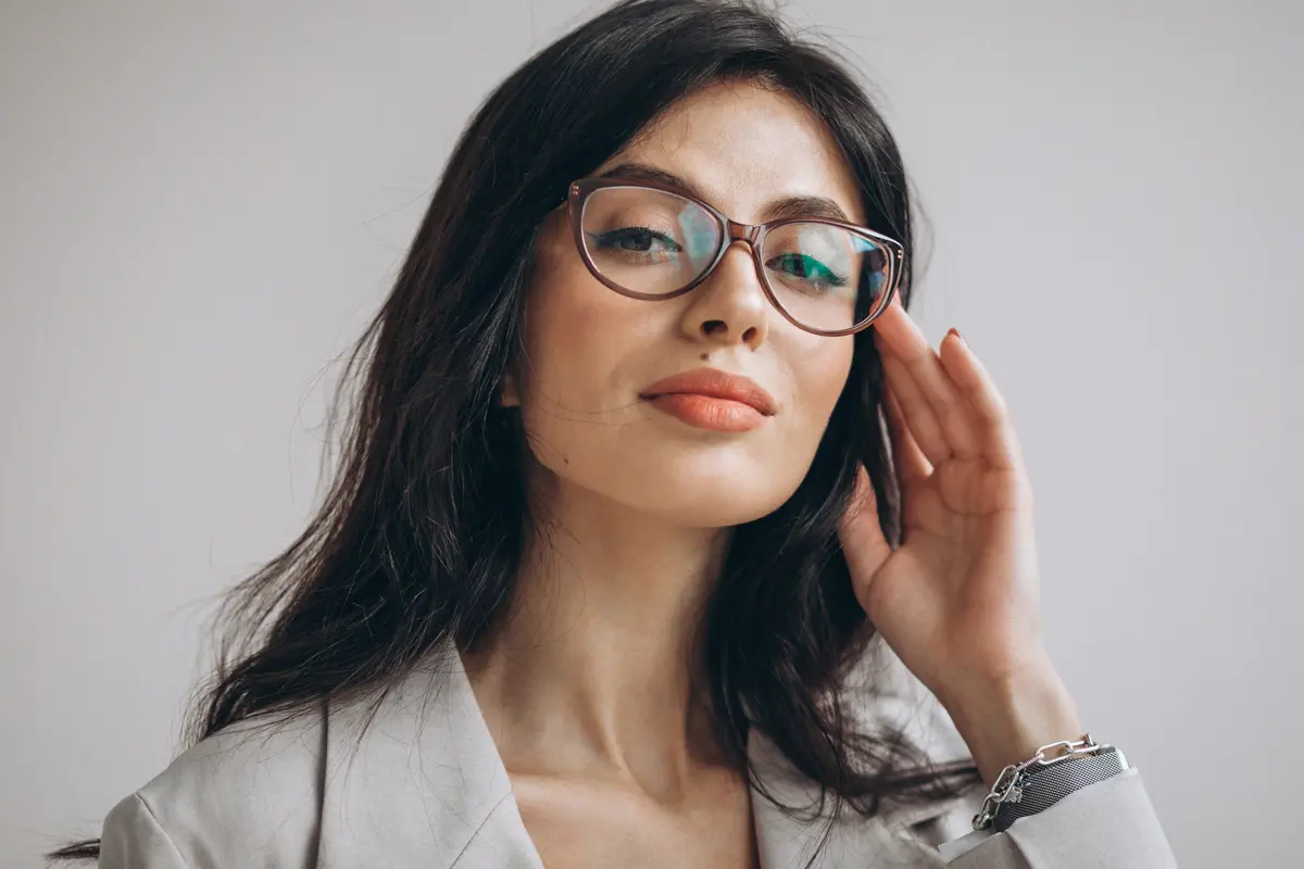 wanita oktober tidak sebelah mata