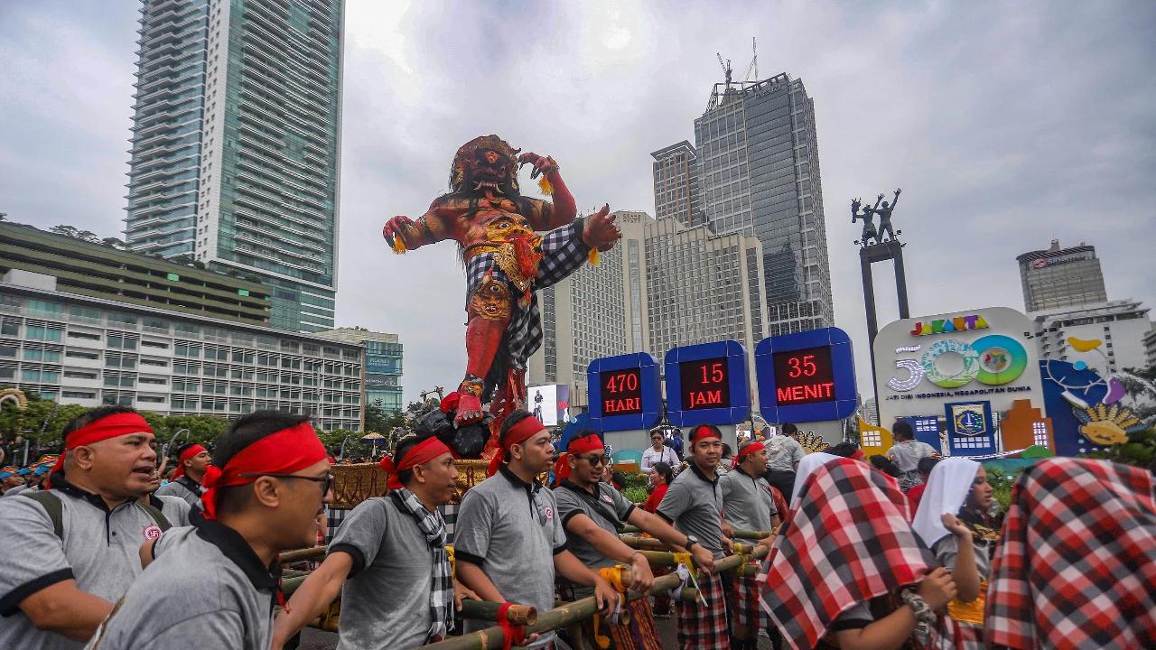 FOTO: Pawai Ogoh Ogoh Semarakkan Jakarta Jelang Hari Raya Nyepi
