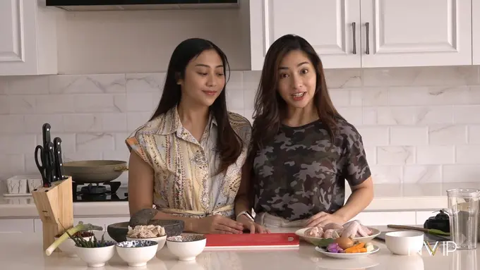 [Fimela] Nikita Willy dan Winona masak