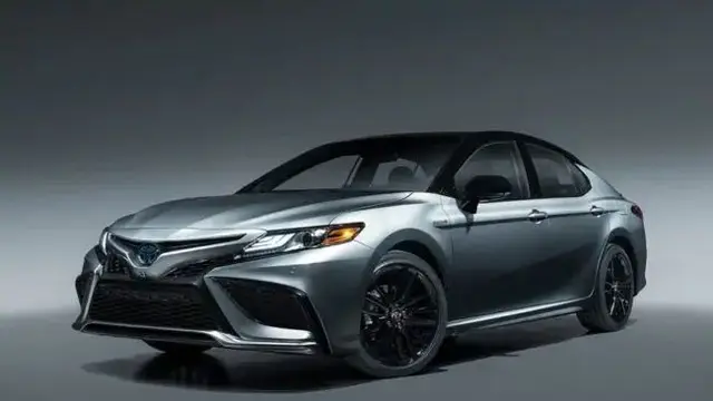 Toyota Camry 2021 Semakin Canggih dengan Safety Sense Terbaru
