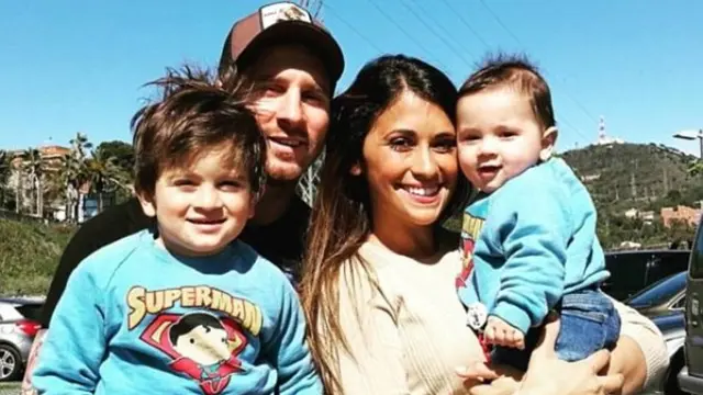 Lionel Messi dan keluarganya 