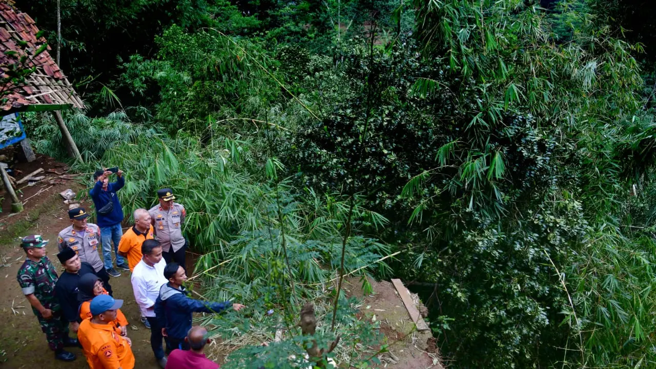 longsor, Tasikmalaya