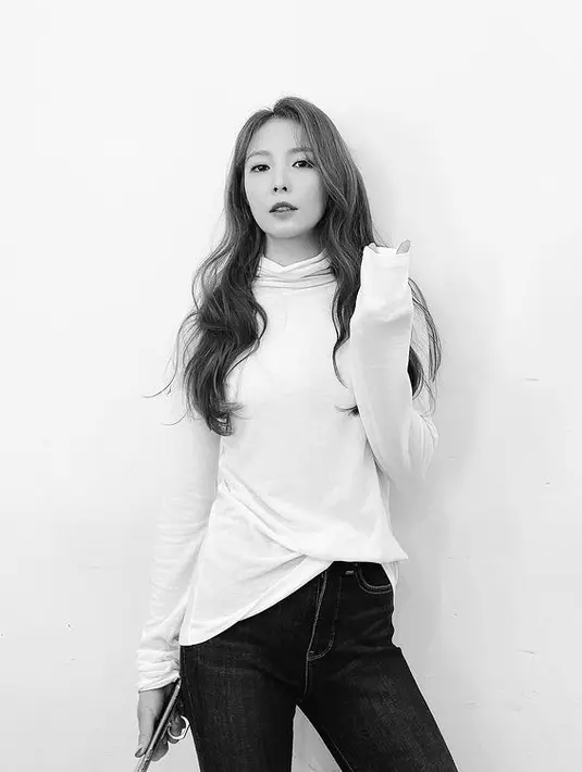 Sepanjang kariernya BoA telah merilis 25 album dalam berbagai bahasa, yaitu Korea, Jepang, dan Inggris. (Foto: Instagram/boakwon)