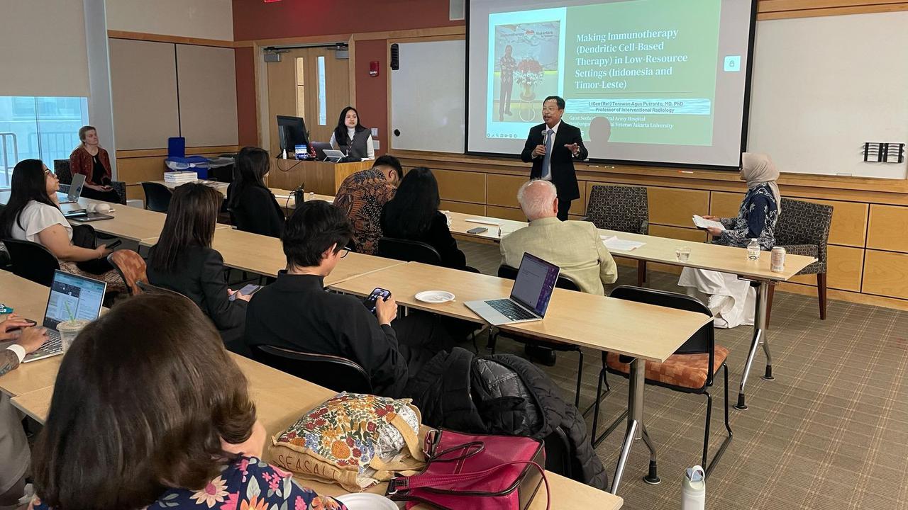 Penasihat Khusus Bidang Kesehatan Presiden RI Terawan Agus Putranto menjadi pembicara kuliah tamu (guest lecture) di Harvard Medical School (Sekolah Kedokteran Harvard) di Boston, Massachusetts, Amerika Serikat (AS) (Istimewa)