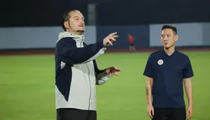 Velizar Popov Terpukau Kekuatan Persib Bandung
