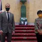 Menlu Inggris Dominic Raab (kiri) bersama dengan Menlu Retno Marsudi (kanan) dalam kunjungan Indonesia ke Inggris pada 14 Oktober 2020.(Dok: Kedubes Inggris)