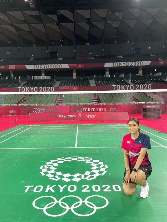 Sejak usia tujuh tahun,Thuzar bermain badminton. Baru pada 2010, olahraga tersebut mulai diseriusinya. Foto: Instagram/@_thethtarthuzar_)