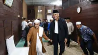 Ganjar Pranowo sowan ke kediaman Tuan Guru Babussalam Besilam, Syekh Zikmal Fuad Mursyid, di Langkat, Sumut