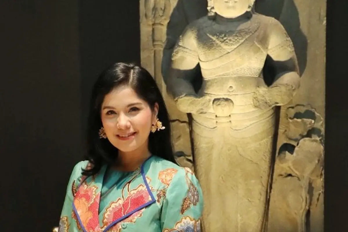 Fashion Annisa Yudhoyono Ala Ibu Pejabat yang Berwibawa