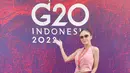 <p>Yuni Shara jadi salah satu artis Indonesia yang diundang ke KTT G20. Dalam acara tersebut, Yuni Shara dipercaya untuk mengisi acara Gala Dinner di KTT G20. [Foto: instagram.com/yunishara36]</p>