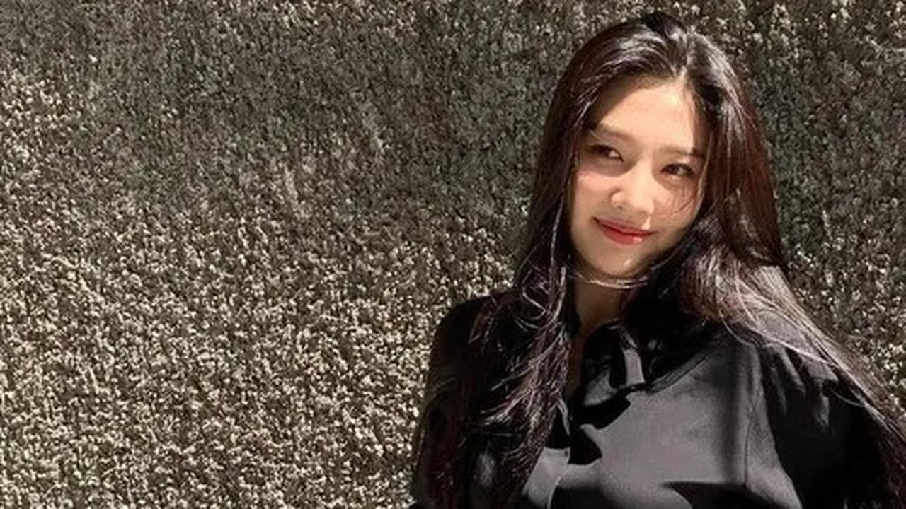 Top 10 Idol K-Pop Tercantik 2023 Menurut Penggemar: Siapa Mereka?