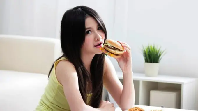 Junkfood bisa tetap sehat dengan tips yang benar/copyright: thinkstockphotos.com