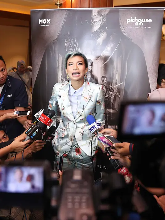 Usaha Shareefa Daanish melawan rasa takutnya ternyata berbuah manis. Film Danur yang bergenre horror dan diangkat dari kisah nyata ini mendapat respon yang sangat baik dari masyarakat Indonesia. (Nurwahyunan/Bintang.com)