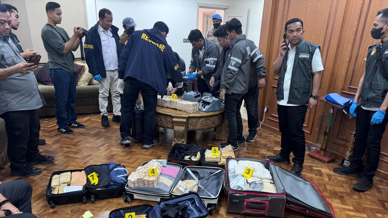 Pemilik Emas 74 Kg Kasus Febrie Masih Dirahasiakan, Kejagung Ungkap Alasannya