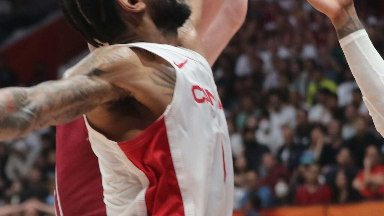Kanada sempat mengalami start yang loyo pada laga ini. Kyle Alexander dan kawan-kawan sempat tertinggal 13-23 dari Latvia.